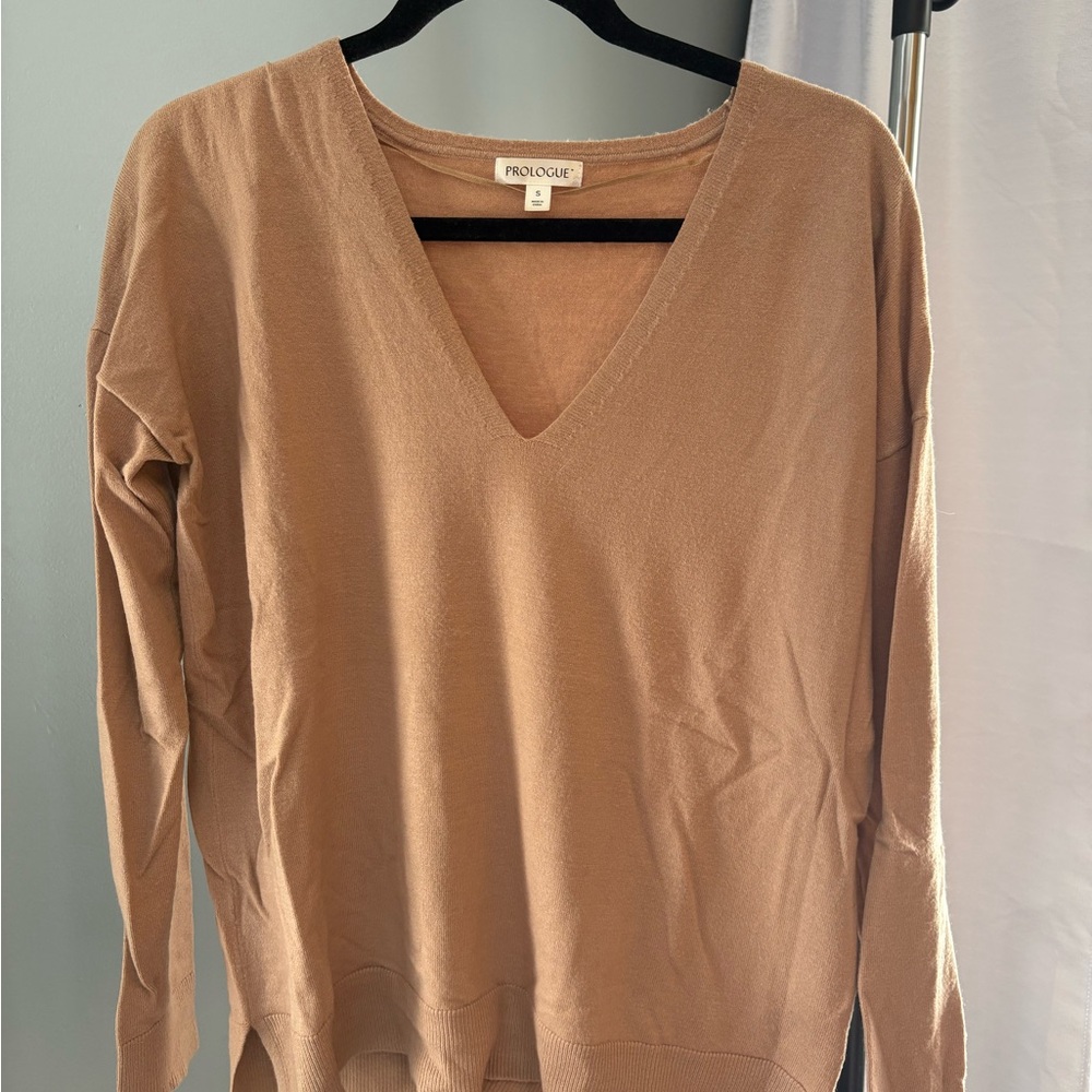 Prologue Women’s Tan V Neck Sweater
